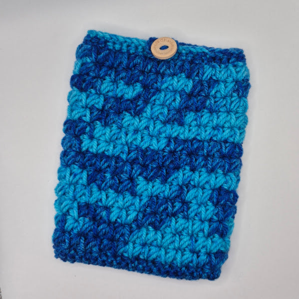 Multi Blue Kindle Sleeve